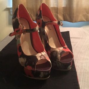Floral shoes